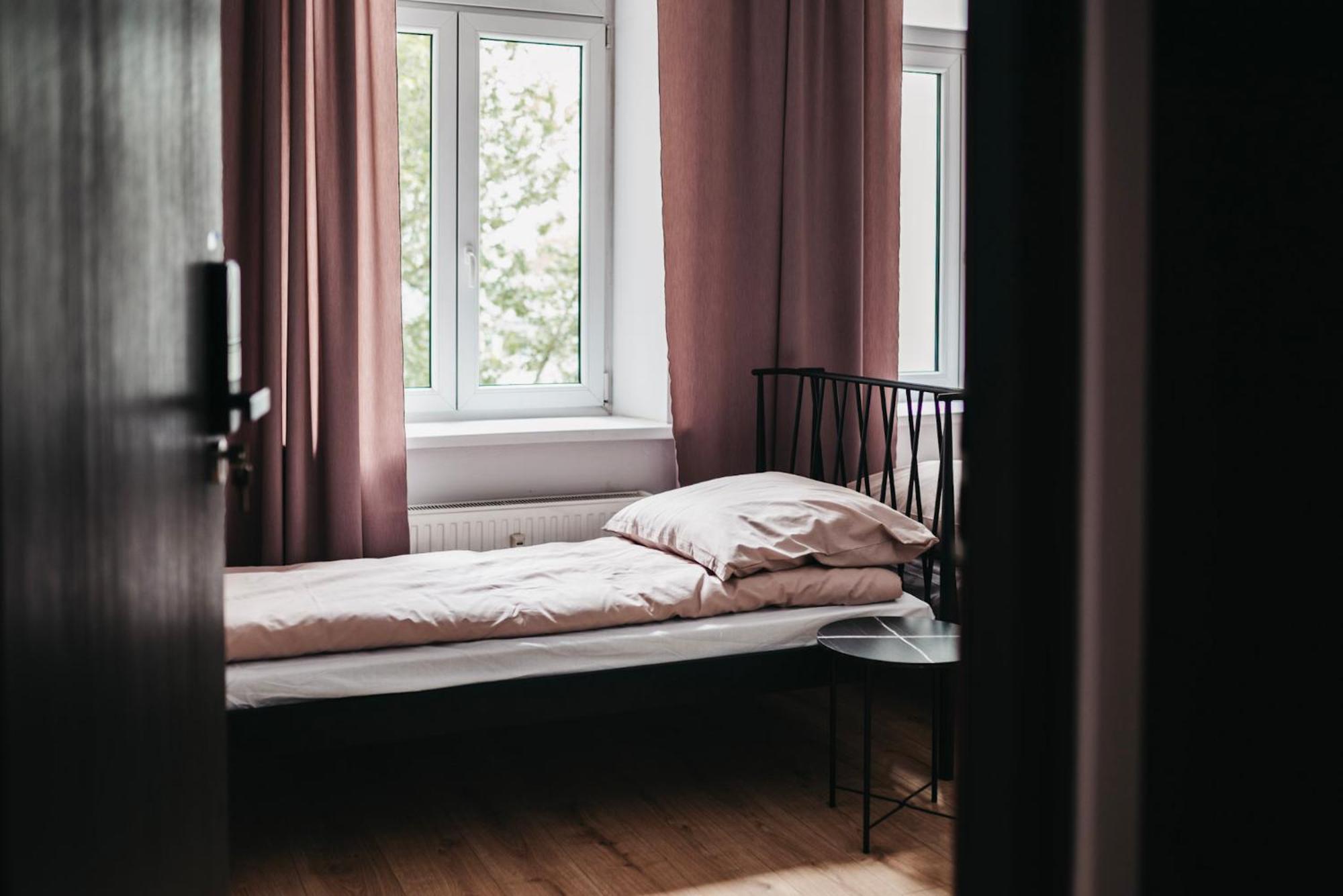 Hostel Kamienica 9 Sosnowiec Ngoại thất bức ảnh