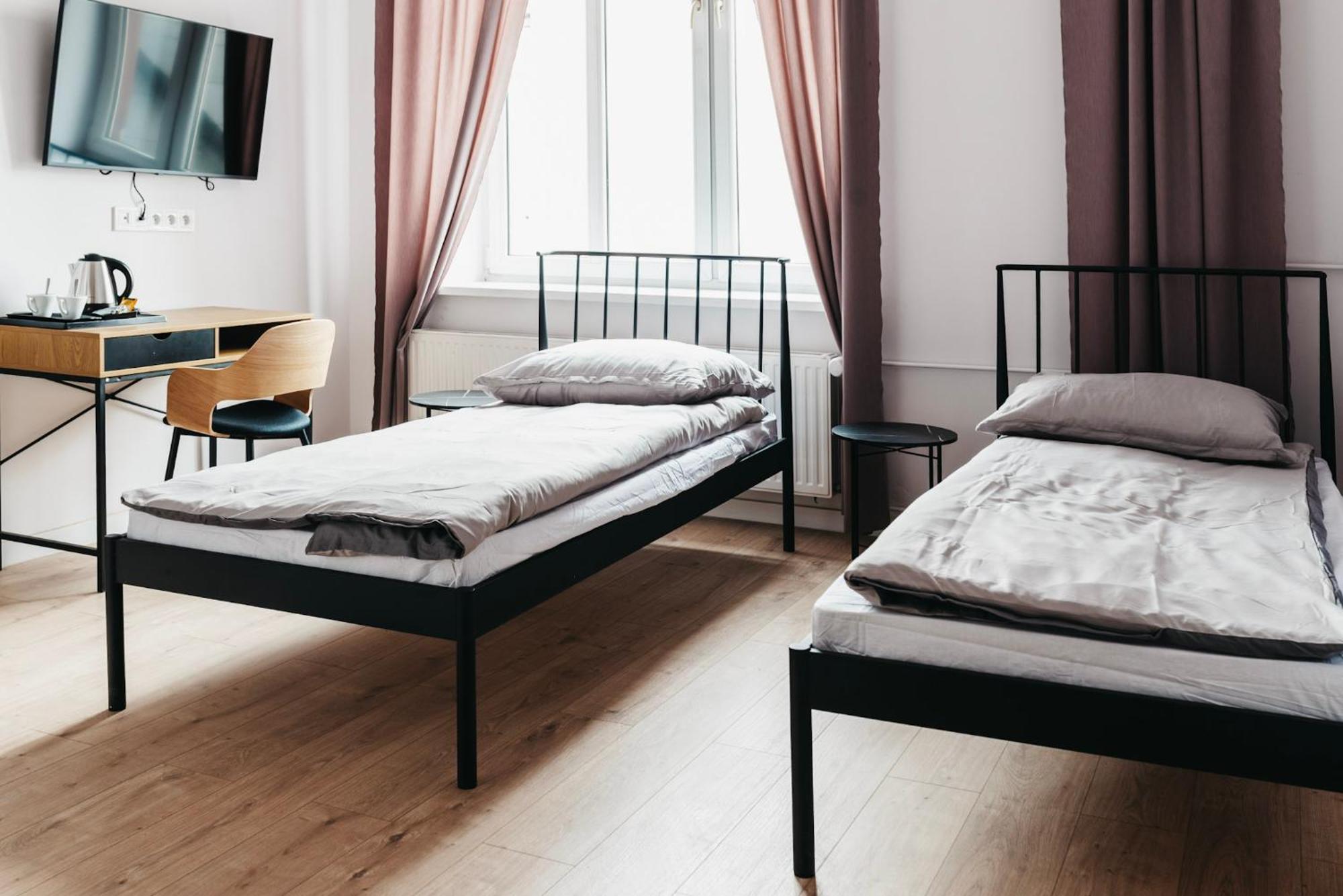 Hostel Kamienica 9 Sosnowiec Ngoại thất bức ảnh